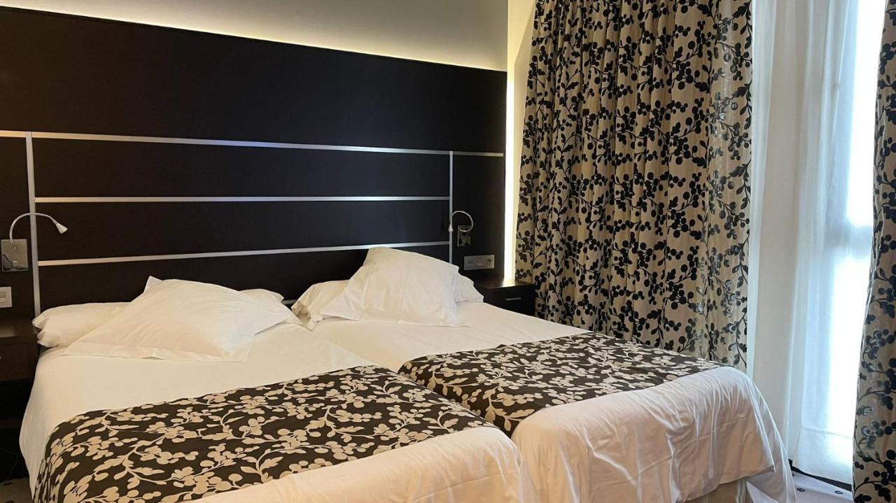 Alameda Centro Hotel Soria Kültér fotó